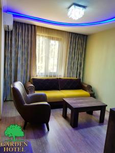 Istumisnurk majutusasutuses Garden Hotel