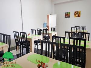 Restoran või mõni muu söögikoht majutusasutuses Garden Hotel