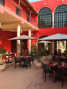 Restaurace v ubytování Hotel Mejorada Merida