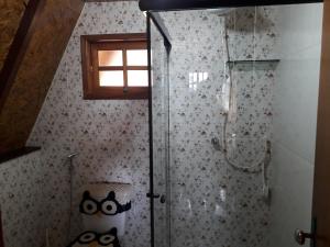 Koupelna v ubytování Recanto Mauá - Chalé Amor Perfeito + 37 fotografií