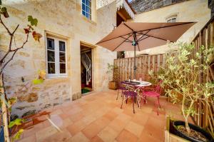 Αίθριο ή υπαίθριος χώρος στο Logis Loiseau avec terrasse +5 φωτογραφίες
