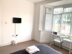 Gallery image of The great airport place-private bedrooms with private bathroom-1 Bus to Heathrow Airport-5 minutes by car- Helpful advice from our team in Harmondsworth