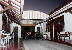 Imagem da galeria de Fortuna Guest House em Yogyakarta