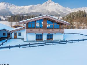 LuxusChalet Happy Home Tyrol in de winter