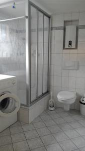 Koupelna v ubytování Altes Winzerhaus - Ferienhaus + 19 fotografií