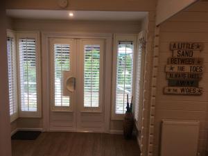 Фотография из галереи Willow House B&B в городе Уэст-Уиттеринг