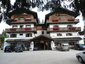 Foto dalla galleria di Hotel Principe a Cortina dʼAmpezzo