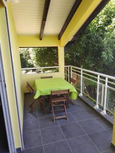 En balkon eller terrasse på Les galets + 34 billeder