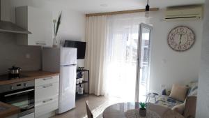 Fotografie z fotogalerie ubytování Apartments Rosi v Primoštenu