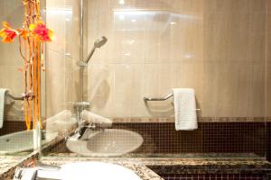 A bathroom at Bed and Breakfast El Pekinaire
