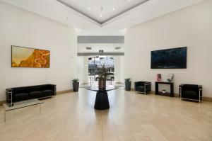 
A seating area at Direct Hotels - Dalgety Apartments
