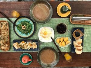 Menjar al bed and breakfast o a prop