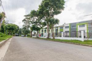 Ảnh trong thư viện ảnh của RedDoorz @ Sunfields Lipa Batangas ở Lipa