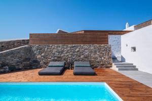 La alberca dentro o cerca de Dreambox Mykonos Suites