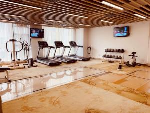 Spordikeskus ja/või sportimisvõimalused majutusasutuses Guangzhou Good International Hotel