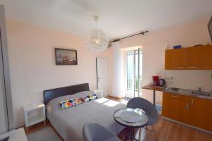Kuchyň nebo kuchyňský kout v ubytování Apartments Margarita