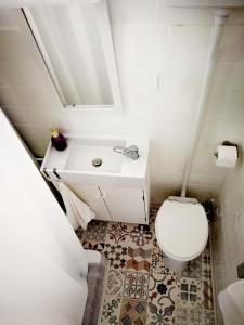 Vonios kambarys apgyvendinimo įstaigoje CityCenter Apartment TTO