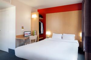 B&B Hôtel ORLY CHEVILLY Marché International