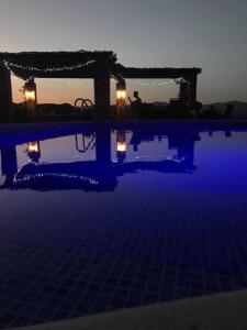 Hồ bơi trong/gần Casa las Torres B&B