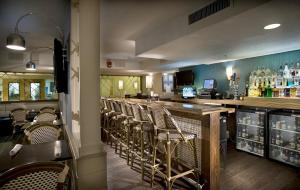 Lounge alebo bar v ubytovaní Landmark Resort