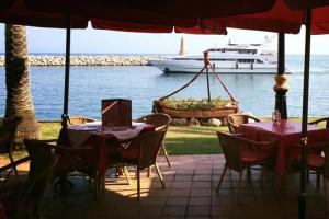 Private Modern Studio in the Hotel Pyr of Puerto Banus ...