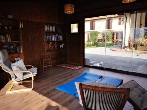A seating area at Agriturismo Ca' di Mazza