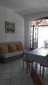 Gallery image of Apartments Vito - 10 m from sea in Brodarica