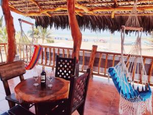 Rõdu või terrass majutusasutuses Cocoa Inn Hostal