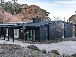 Gallery image of Winifred by Kinsfolk in Red Hill South