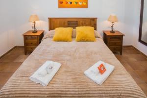 A bed or beds in a room at Eslanzarote Villa Caracola, Super Wifi, Sat tv Még 37 kép