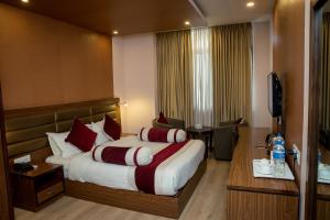 Katil atau katil-katil dalam bilik di The Address Kathmandu Hotel