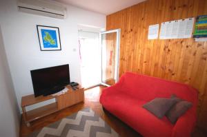 TV a/nebo společenská místnost v ubytování Apartment Stefani by El-Pi Tours