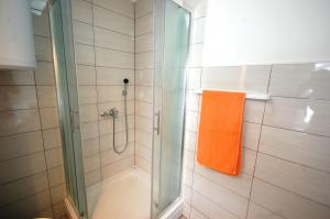 Koupelna v ubytování Apartment Stefani by El-Pi Tours + 12 fotografií