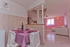 Posezení v ubytování House Nikolina 526