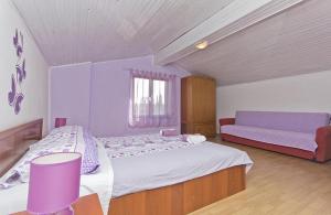 Postel nebo postele na pokoji v ubytování House Nikolina 526