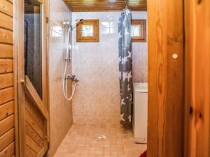 Koupelna v ubytování Holiday Home Kallio by Interhome + 5 fotografií