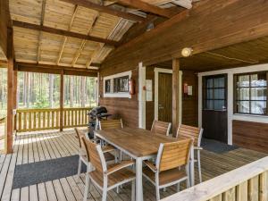 Φωτογραφία από το άλμπουμ του Holiday Home Mäntyniemi by Interhome σε Luhtanen