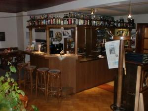 Lounge nebo bar v ubytování Hotel & Restaurant "Zum Firstenstein"