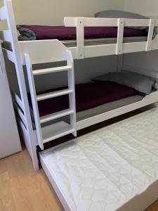 Voodi või voodid majutusasutuse Haus zur Eiche Private 3,5 Zimmerwohnung bis zu 8 Gäste toas