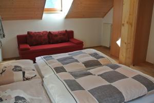 Postel nebo postele na pokoji v ubytování Bio-Bergbauernhof Möslhof