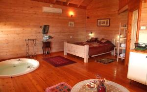 Ett badrum på The Beautiful Cabins