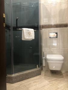 Koupelna v ubytování Neapol Boutique Hotel