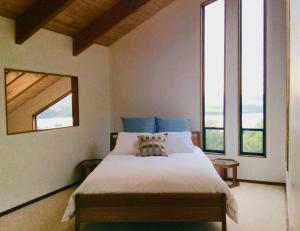 因弗內斯的住宿－Modern Home with Panoramic Views and Centrally located in Point Reyes National Park，相簿中的一張相片