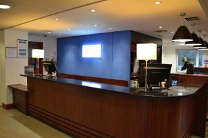 The lobby or reception area at Holiday Inn Express Birmingham Star City, an IHG Hotel