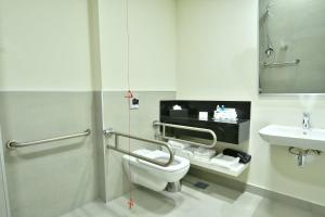 Vannituba majutusasutuses Holiday Inn Express Asuncion Aviadores by IHG