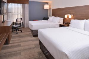 Postel nebo postele na pokoji v ubytování Holiday Inn Express Olean by IHG