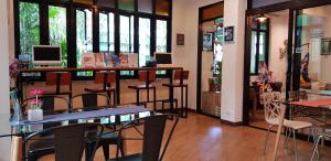 Restaurace v ubytování Tee Pak Dee Resident Phuket