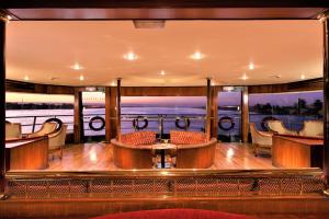 Posezení v ubytování Jaz Monarch Nile Cruise - Every Monday from Luxor for 07 & 04 Nights - Every Friday From Aswan for 03 Nights
