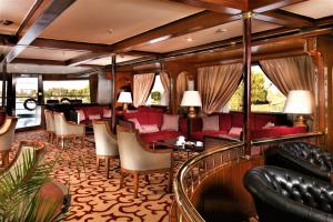 Posezení v ubytování Jaz Monarch Nile Cruise - Every Monday from Luxor for 07 & 04 Nights - Every Friday From Aswan for 03 Nights