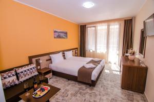 Galeriebild der Unterkunft Хотелски комплекс Кремен in Kirkowo